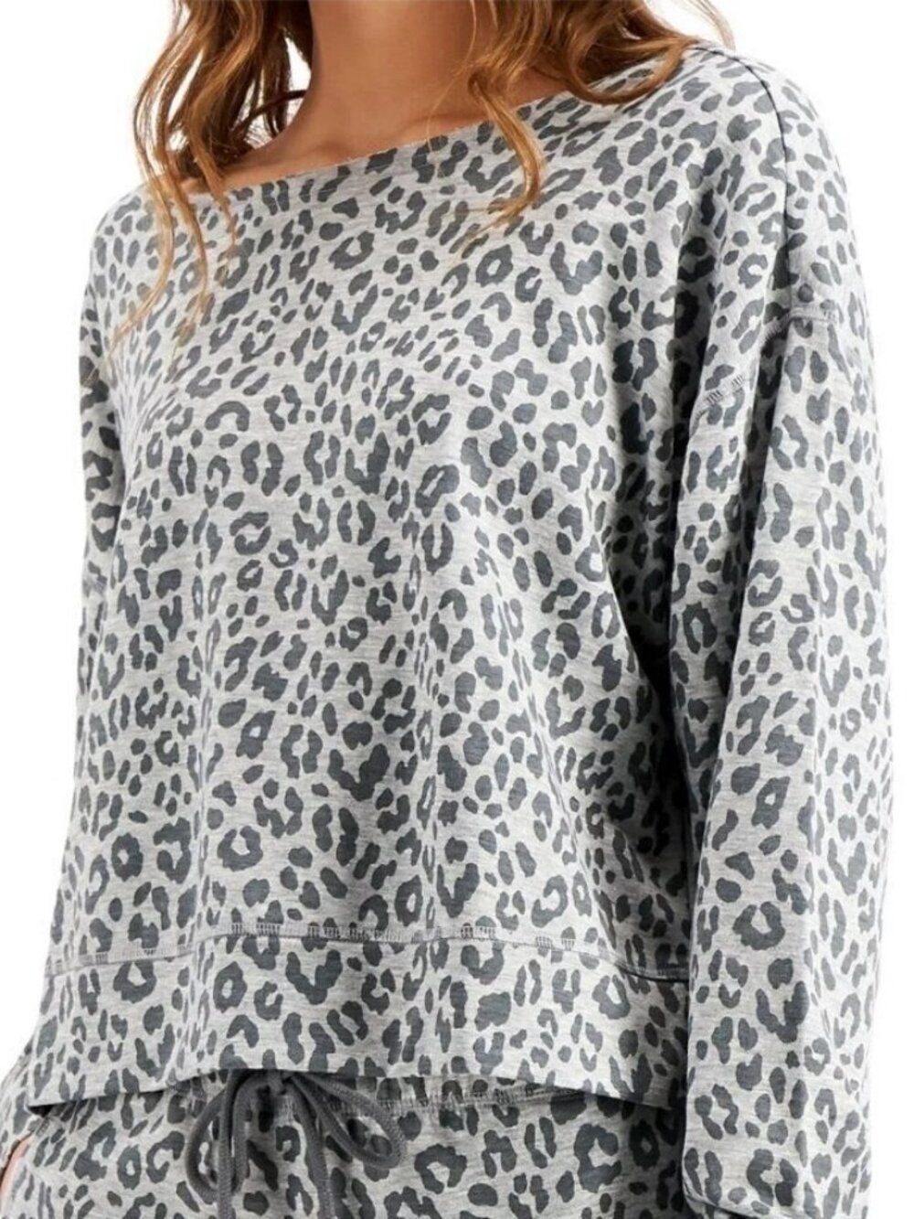 Jenni by Jennifer Moore Women's Soft Cropped Lounge Sweatshirt, Gray Leopard
